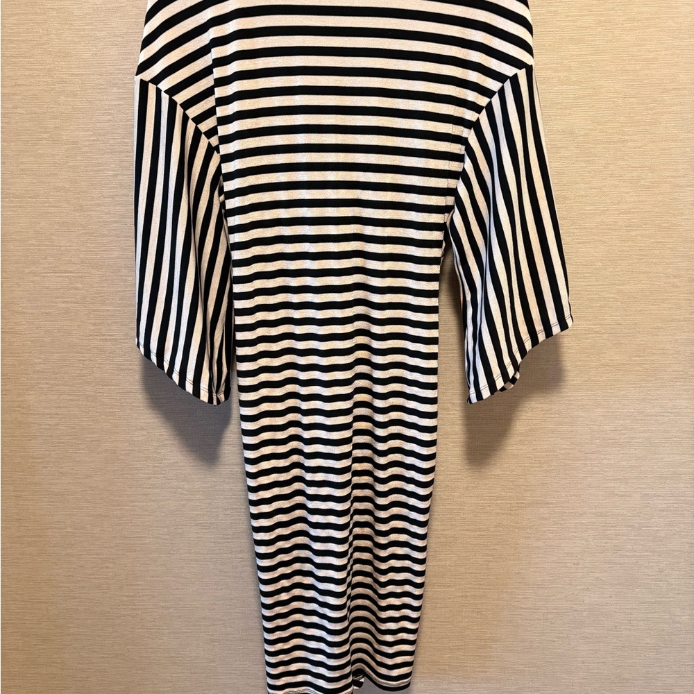 River Island Monochrome Striped Midi Dress - Picture 4 of 6